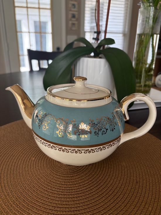 Other - VINTAGE SADLER TEAPOT Turquoise with Gold Trim. England Teapot